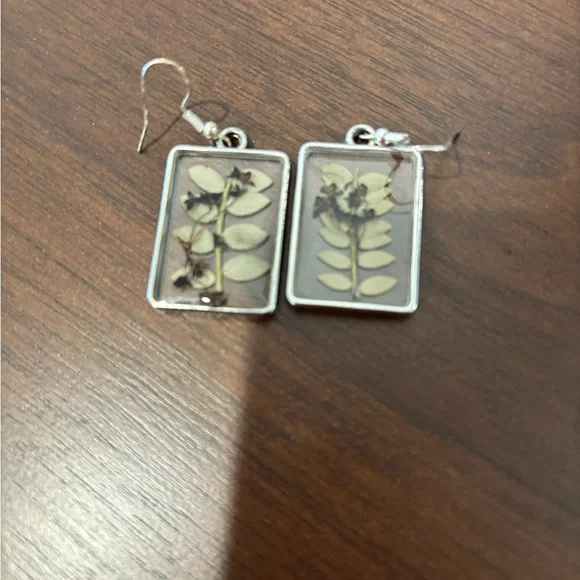 Girls Crew, Disney, Etc Mixed Gold & Silver Earring Set - 7 Pairs - Picture 2 of 7